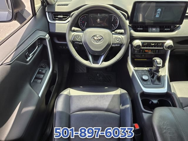 Used 2020 Toyota RAV4 Limited AWD/4WD image 13