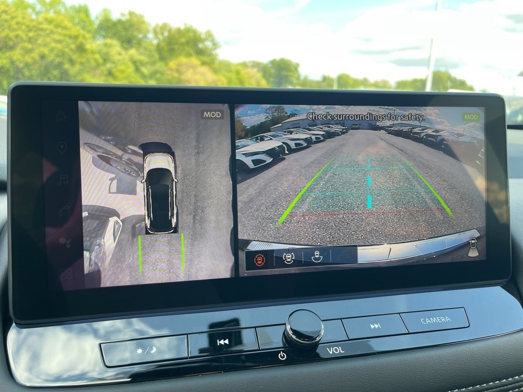 New 2026 Nissan Rogue Platinum w/ Platinum Premium Package image 9