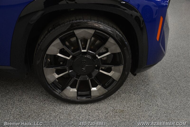 Used 2023 BMW XM AWD/4WD image 45