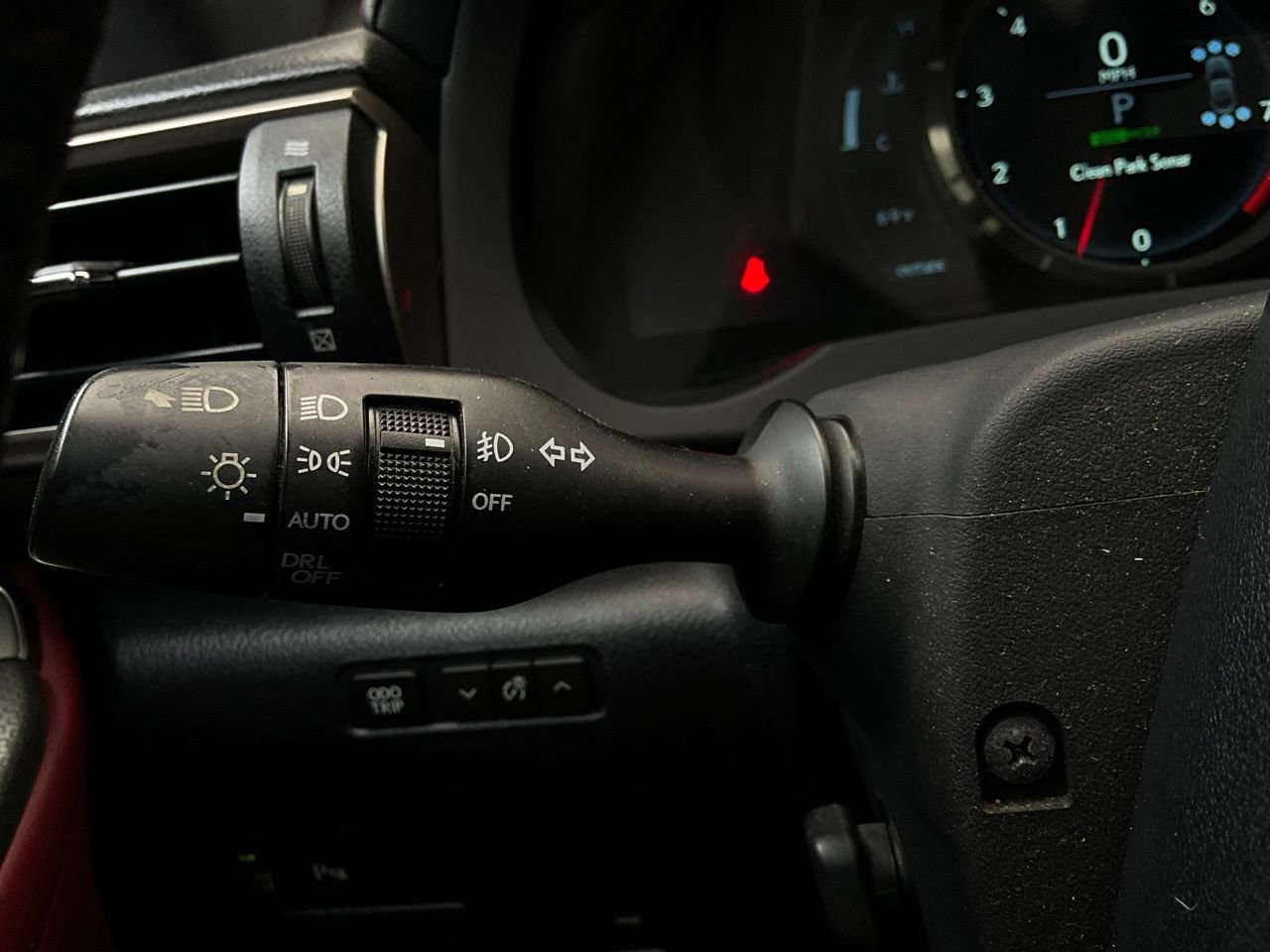 Used 2015 Lexus RC 350 w/ F Sport w/Summer Tires image 39