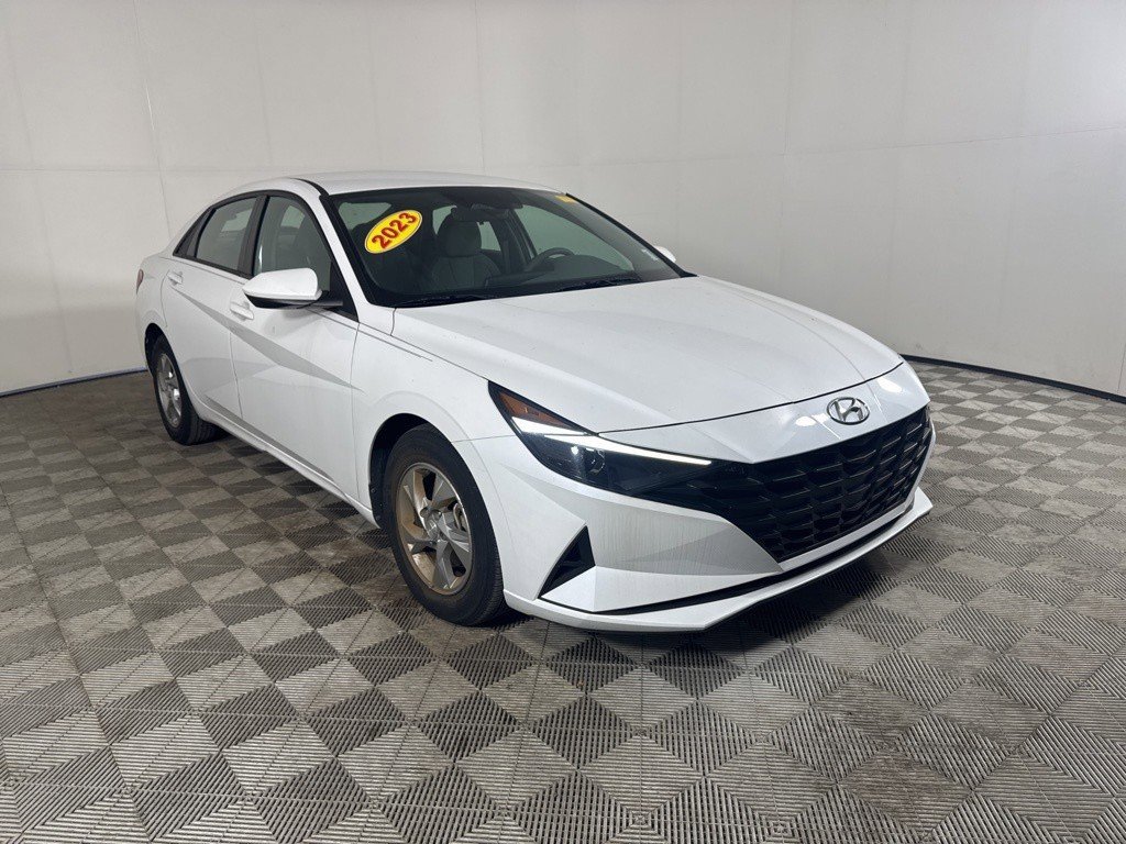 Certified 2023 Hyundai Elantra SE w/ Cargo Package
