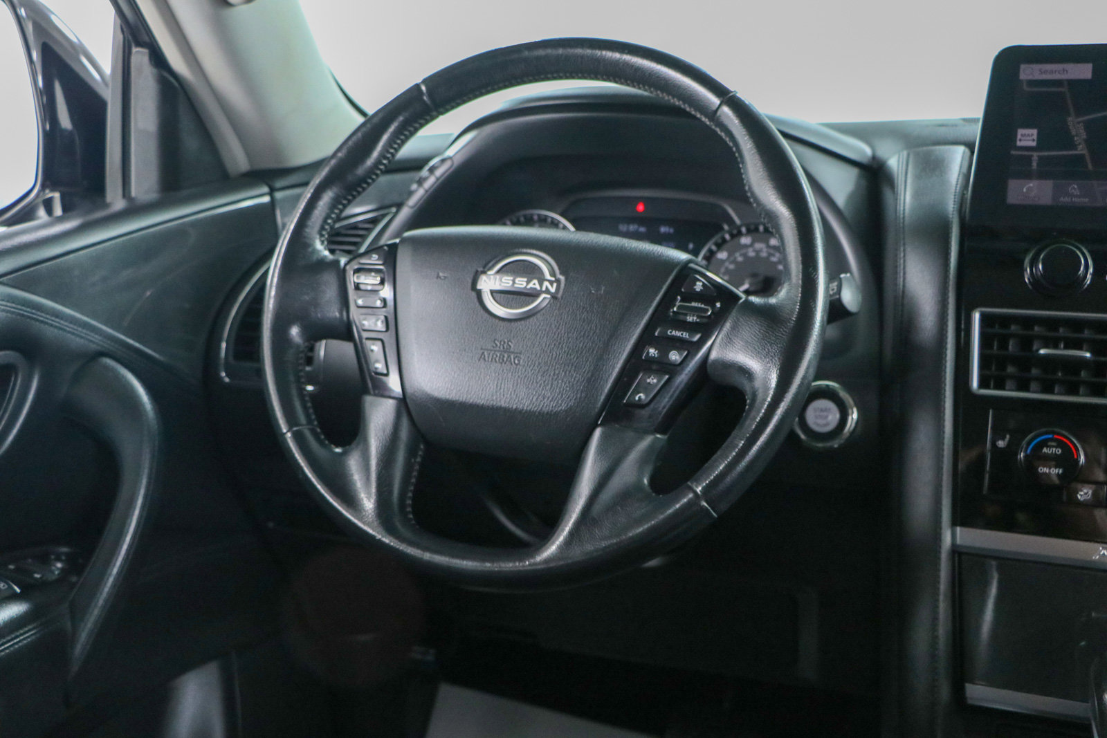 Used 2021 Nissan Armada SV image 13