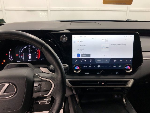 Used 2023 Lexus RX 350 F Sport w/ Accessory Package (Z1) AWD/4WD image 20