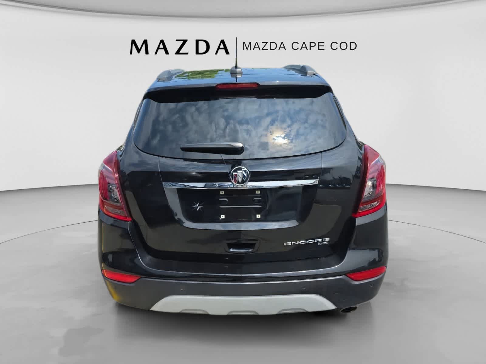 Used 2019 Buick Encore Essence w/ Safety Package II AWD/4WD image 7