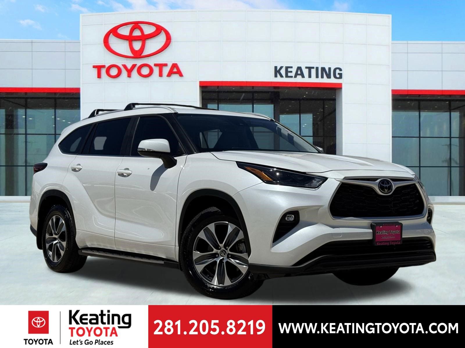 Used 2025 Toyota Highlander XLE image 1