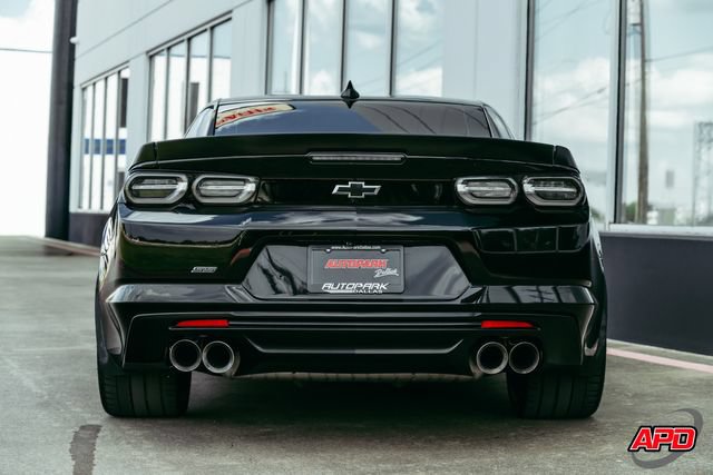 Used 2022 Chevrolet Camaro SS RWD image 18