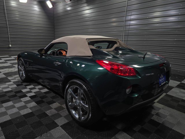 Used 2009 Pontiac Solstice Convertible w/ Premium Package RWD image 13