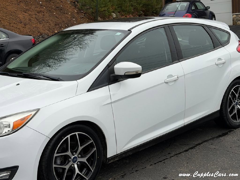 Used 2018 Ford Focus SEL FWD image 36