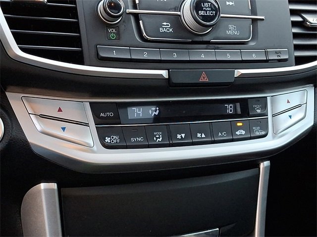 Used 2014 Honda Accord EX image 16