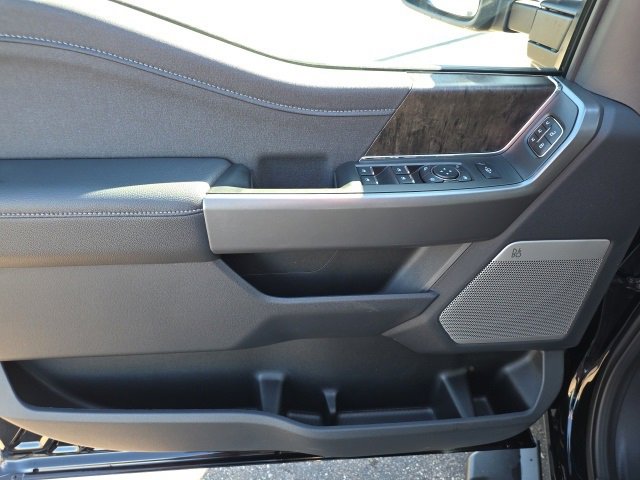 New 2026 Ford F350 Lariat image 14