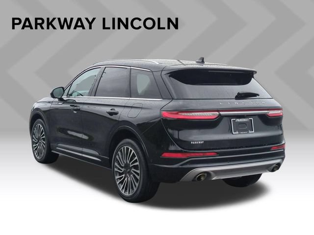 Used 2022 Lincoln Corsair Reserve w/ Equipment Group 201A AWD/4WD image 3