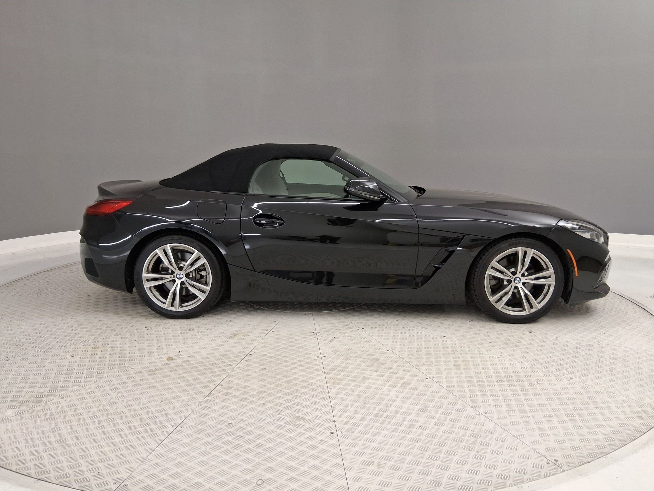 Used 2023 BMW Z4 sDrive30i w/ Convenience Package RWD image 34
