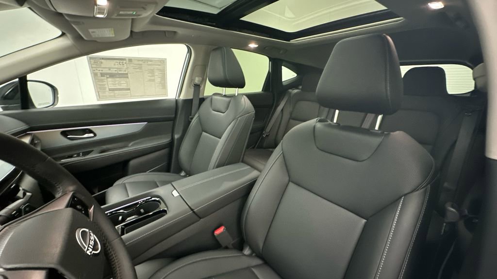 New 2026 Nissan Murano SL image 9