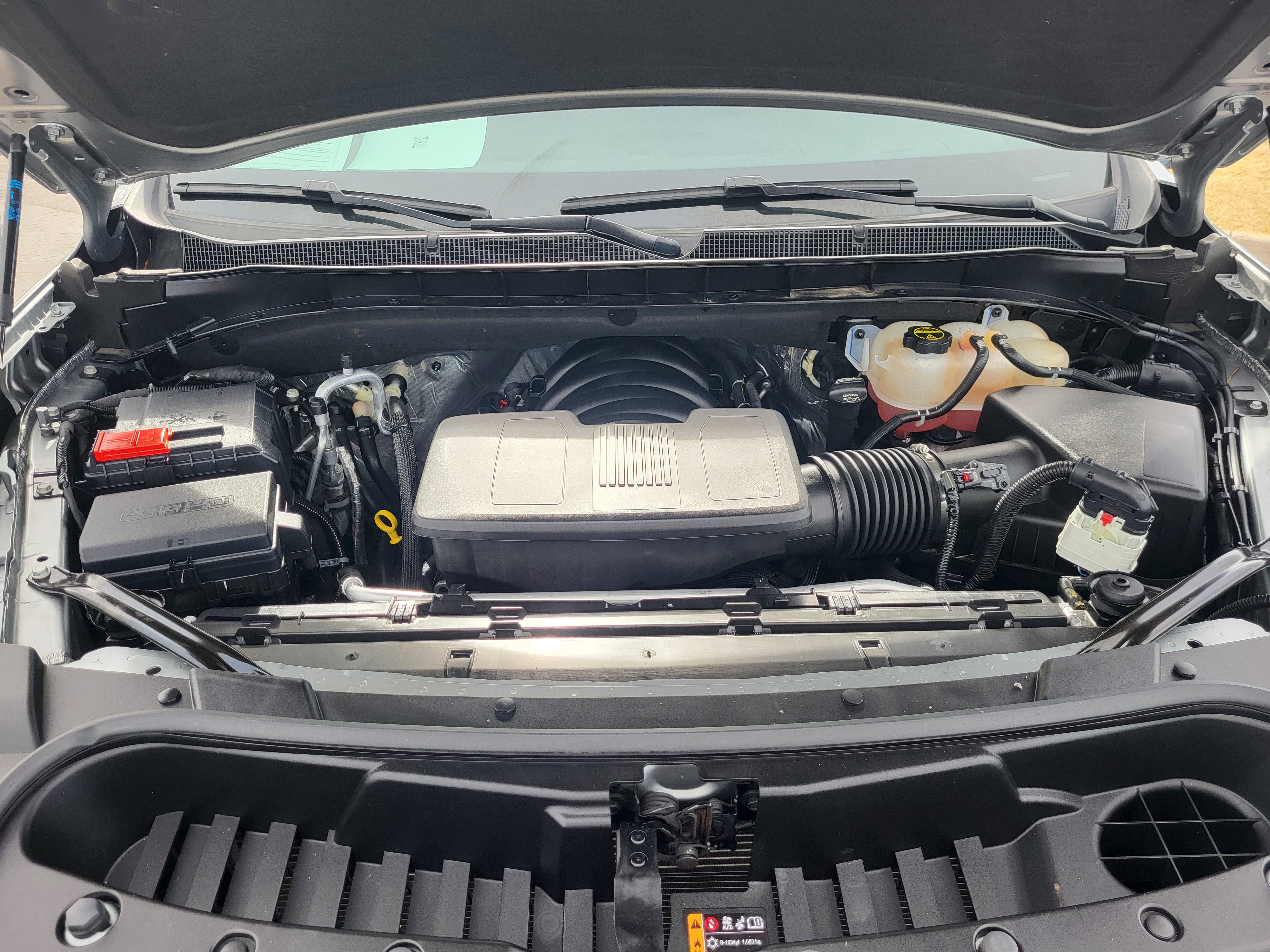 Used 2024 Chevrolet Tahoe Z71 w/ Luxury Package image 24