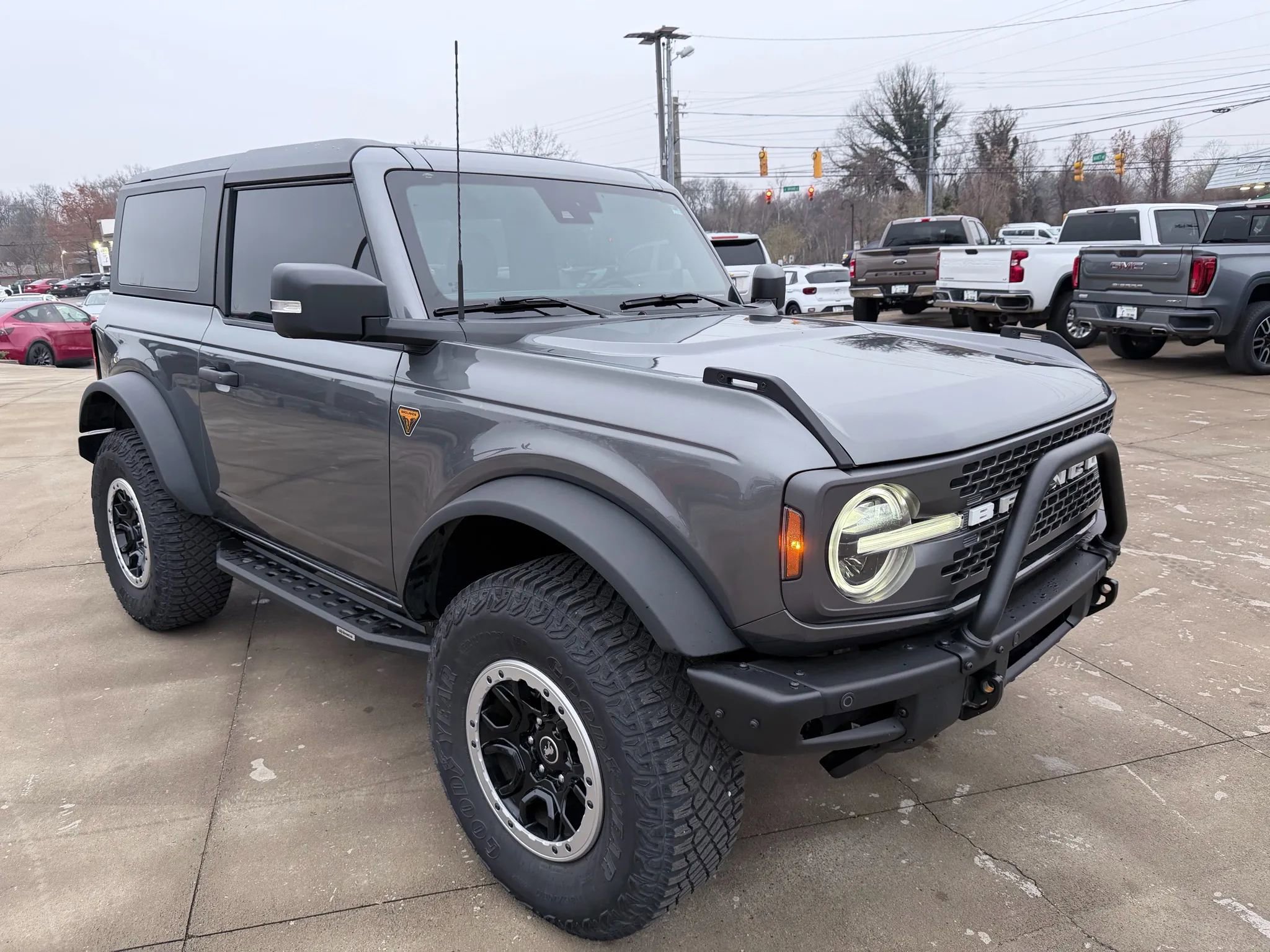 Used 2022 Ford Bronco Badlands image 8