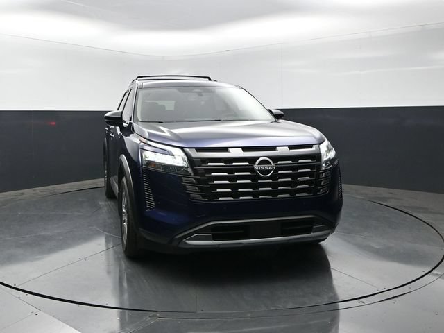 Used 2026 Nissan Pathfinder SL FWD image 5