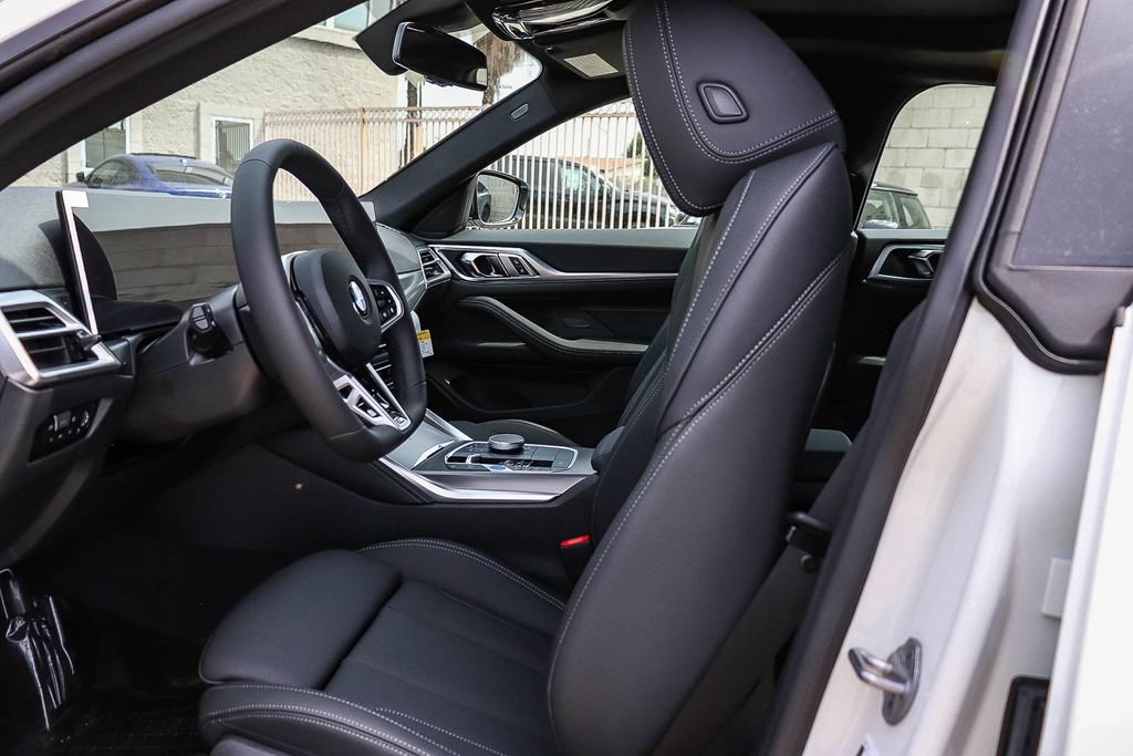 New 2026 BMW i4 eDrive40 w/ M Sport Package RWD image 17