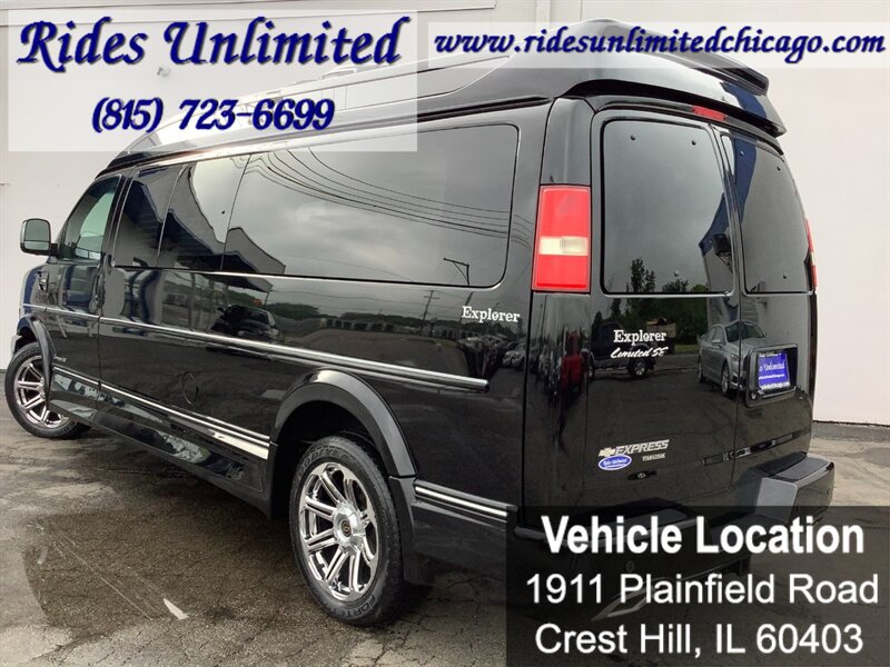 Used 2015 Chevrolet Express 2500 Extended RWD image 5