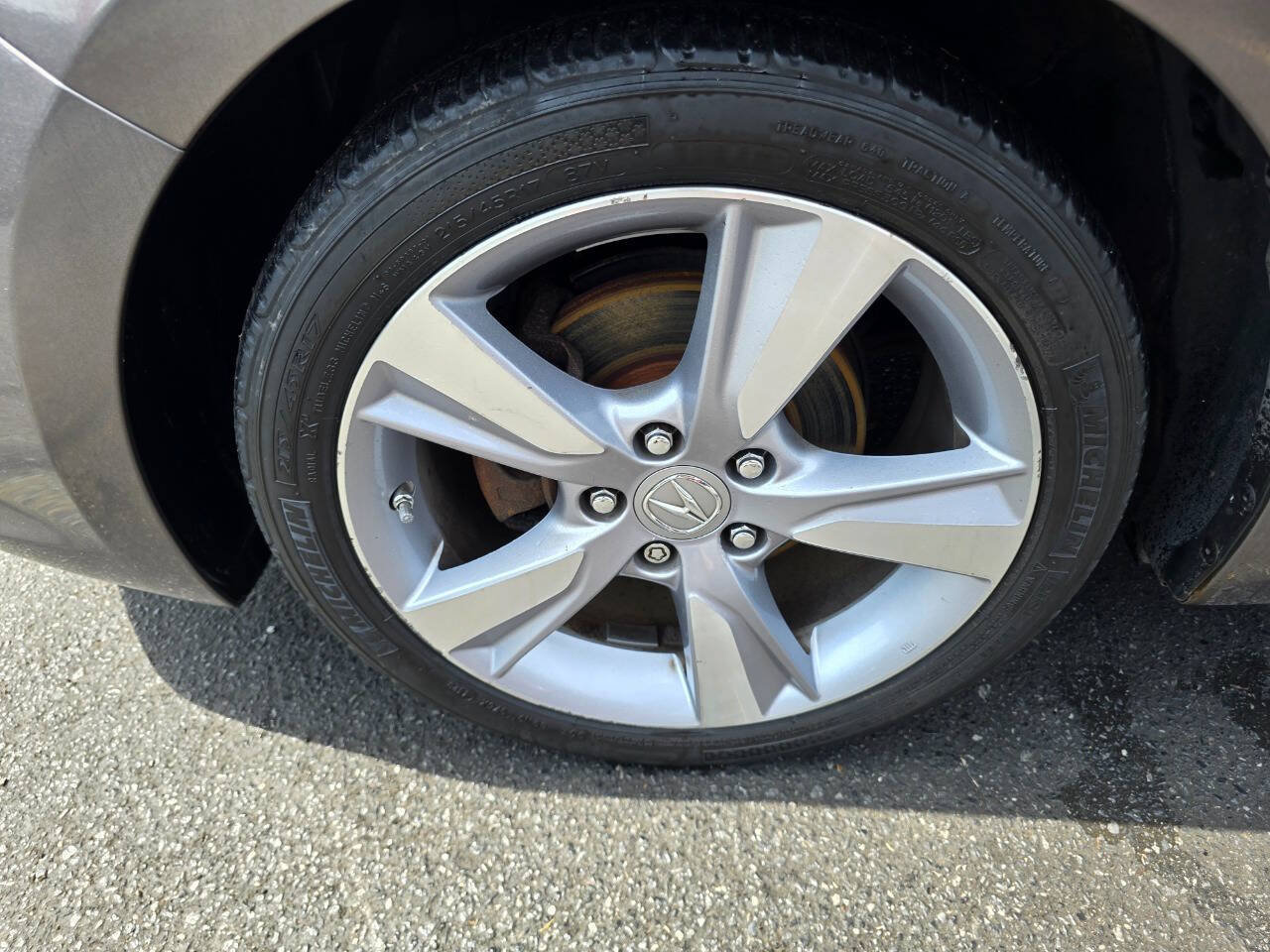 Used 2013 Acura ILX w/ Technology Package FWD image 12