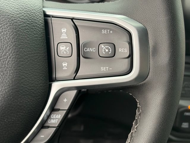 New 2026 RAM 2500 Big Horn AWD/4WD image 18