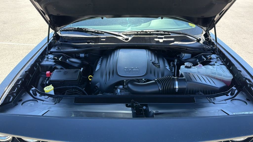 Used 2023 Dodge Challenger R/T w/ Plus Package image 34
