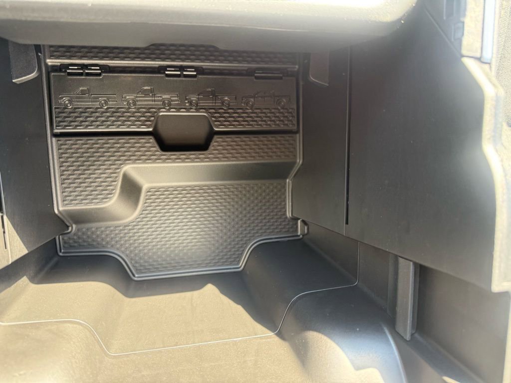 New 2026 RAM 1500 4x4 Crew Cab image 42