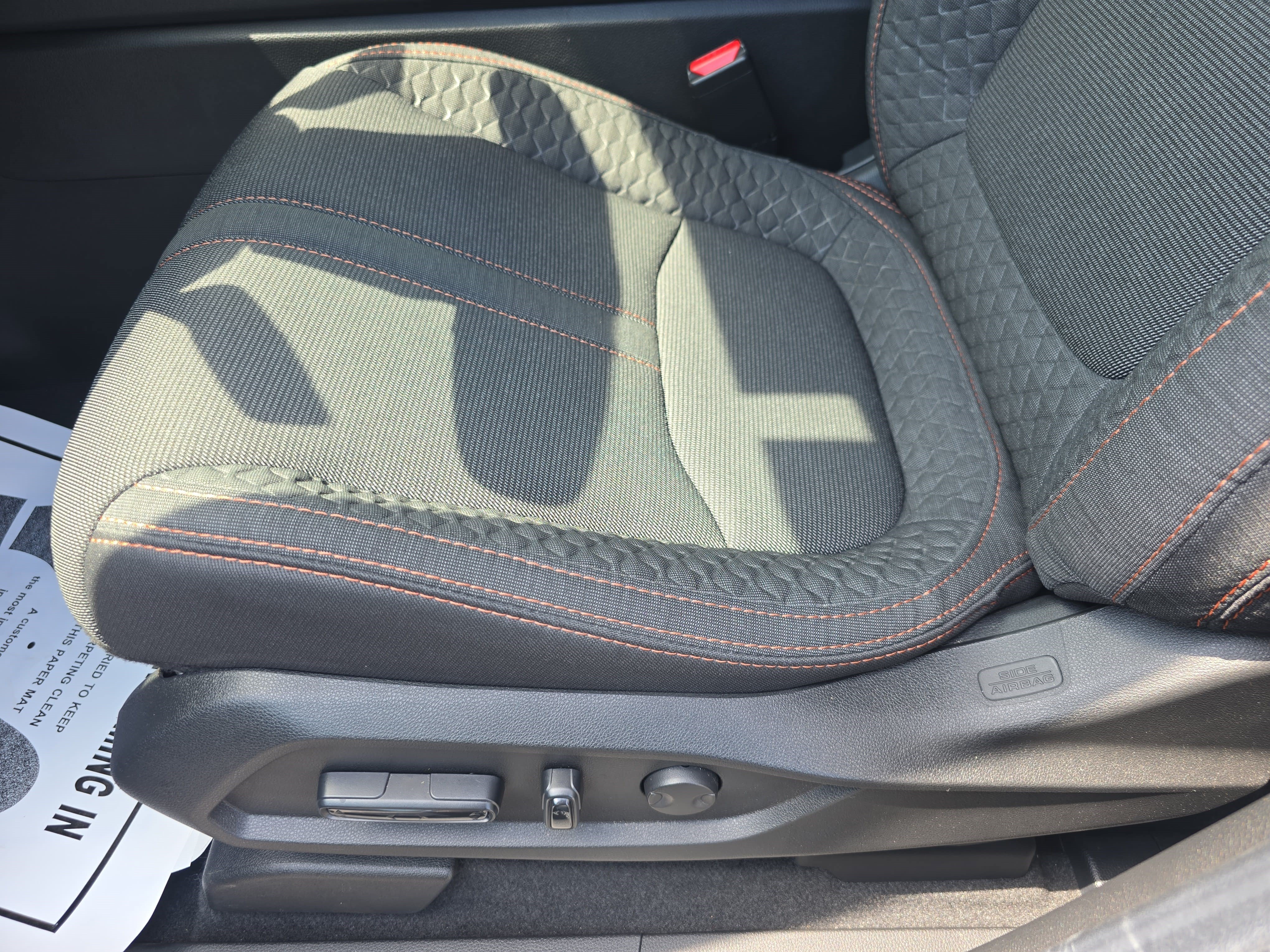 Used 2025 Honda Pilot Sport image 28