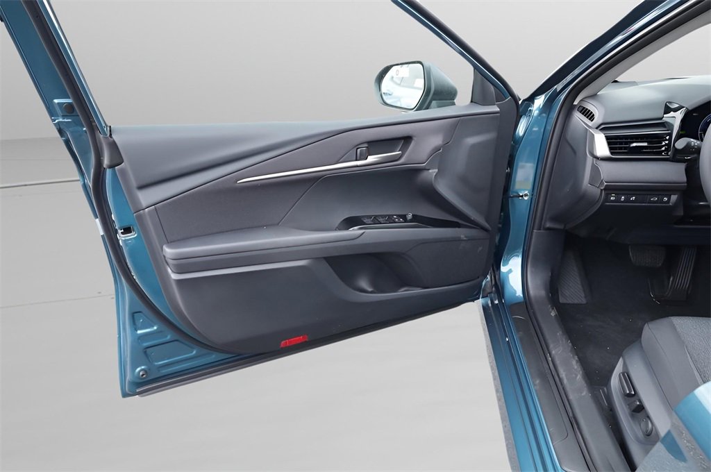 New 2026 Toyota Camry LE w/ Convenience Package image 7