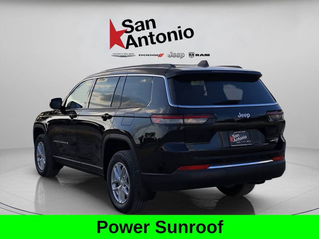 Used 2025 Jeep Grand Cherokee L Laredo w/ Luxury Tech Group I RWD image 9