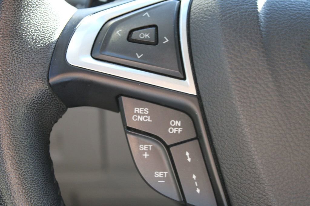 Used 2017 Ford Edge Titanium w/ Equipment Group 301A image 23