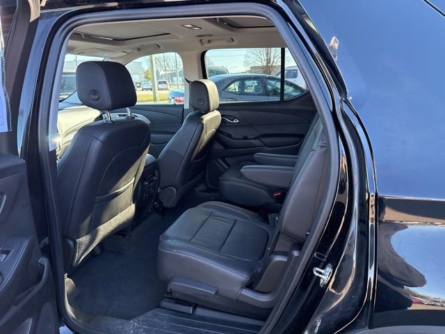 Used 2021 Chevrolet Traverse LT w/ LT Premium Package image 11