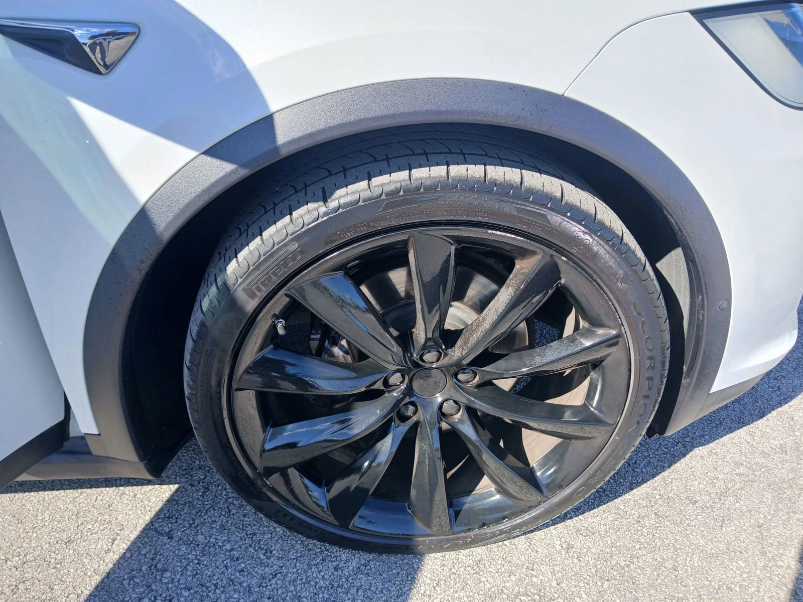 Used 2017 Tesla Model X 75D AWD/4WD image 20