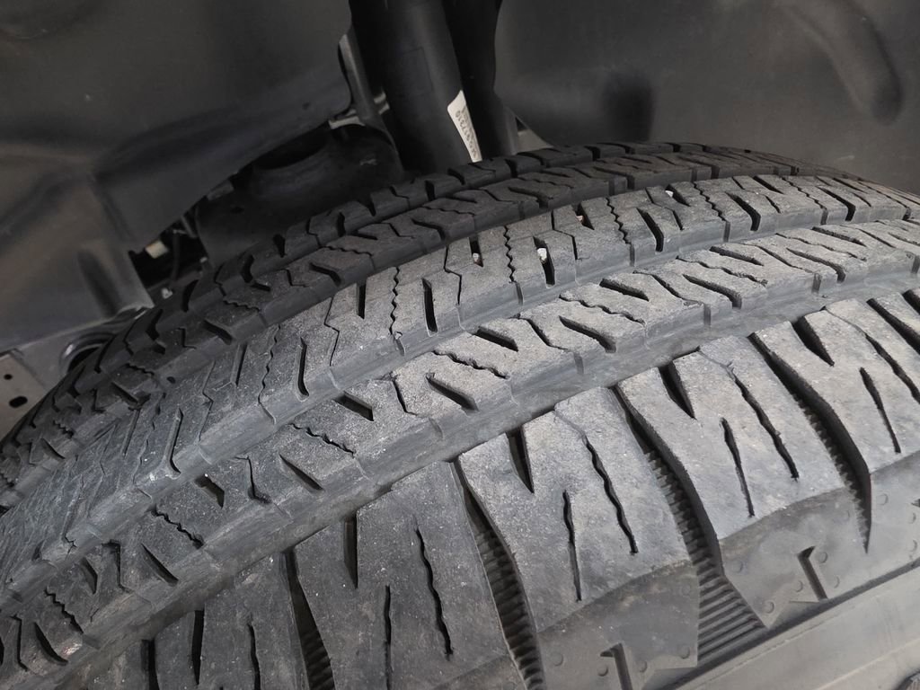 Certified 2025 Jeep Wrangler Unlimited Sahara image 11