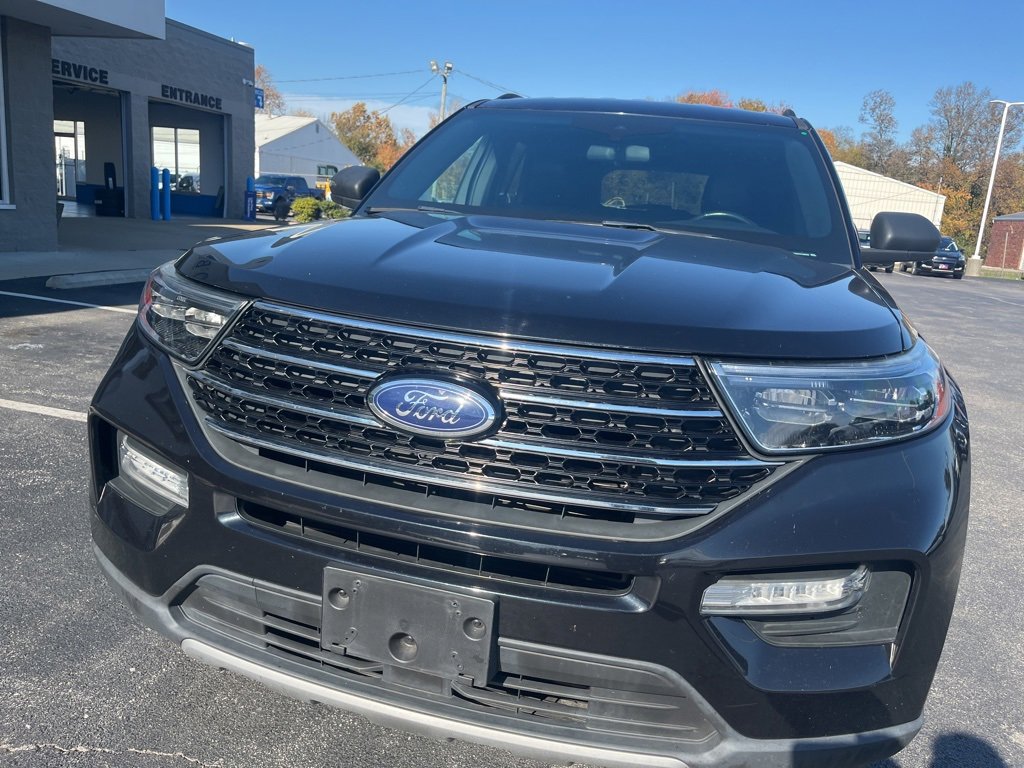 Used 2020 Ford Explorer XLT w/ Equipment Group 202A image 7