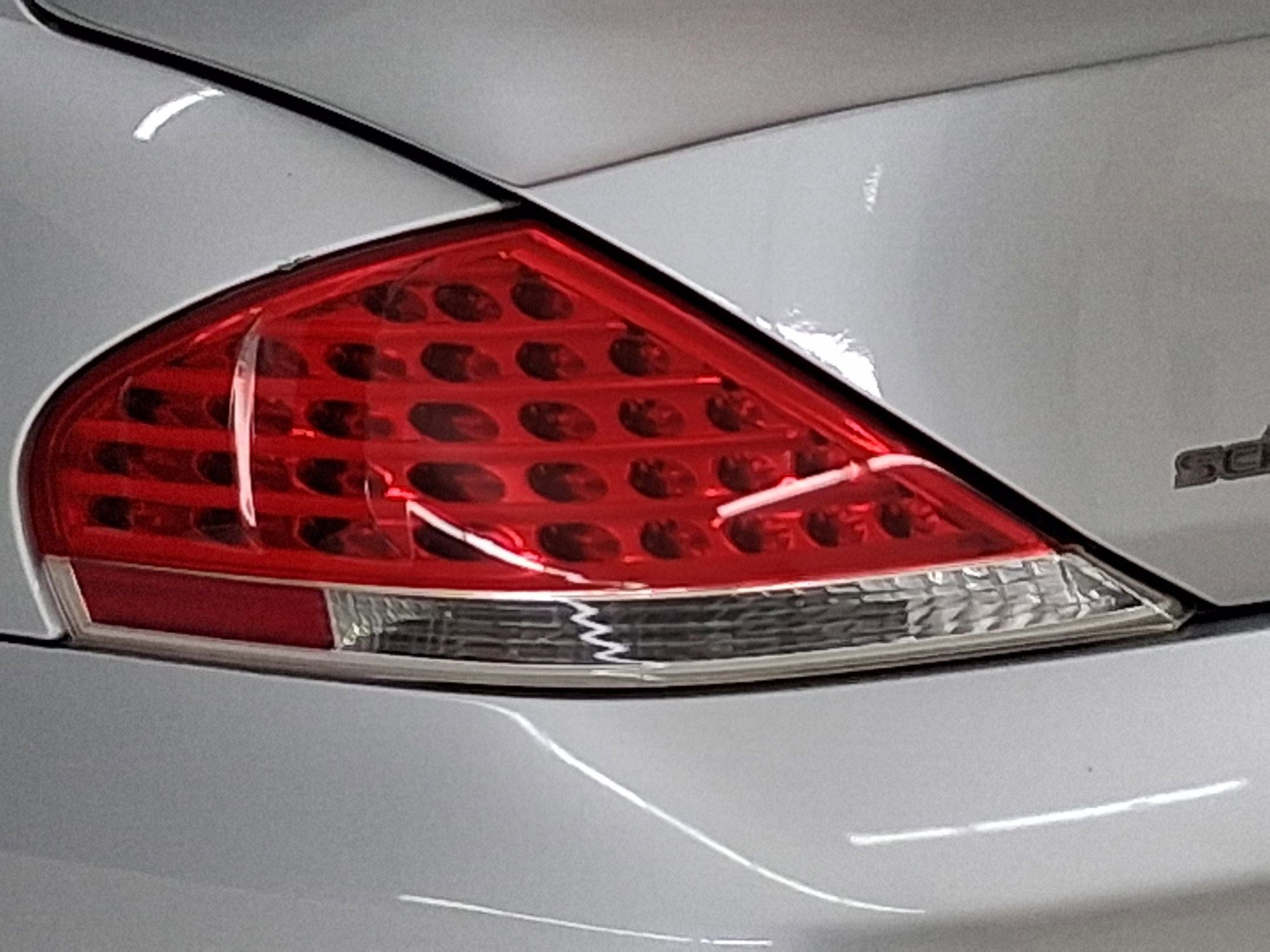 Used 2006 BMW 650i Coupe RWD image 11