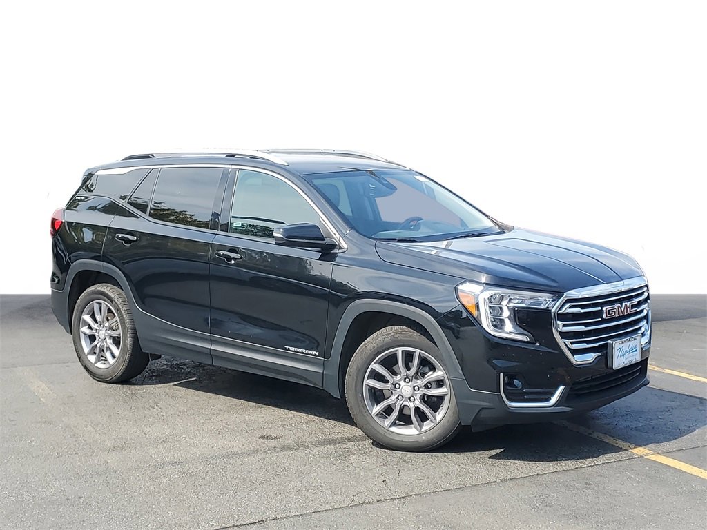 Used 2024 GMC Terrain SLT