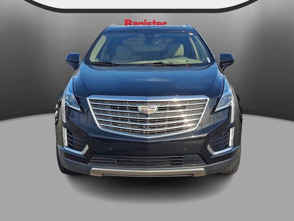 Used 2019 Cadillac XT5 Platinum image 2