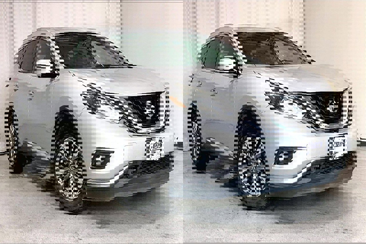 Used 2018 Nissan Murano SL w/ Moonroof Package image 1