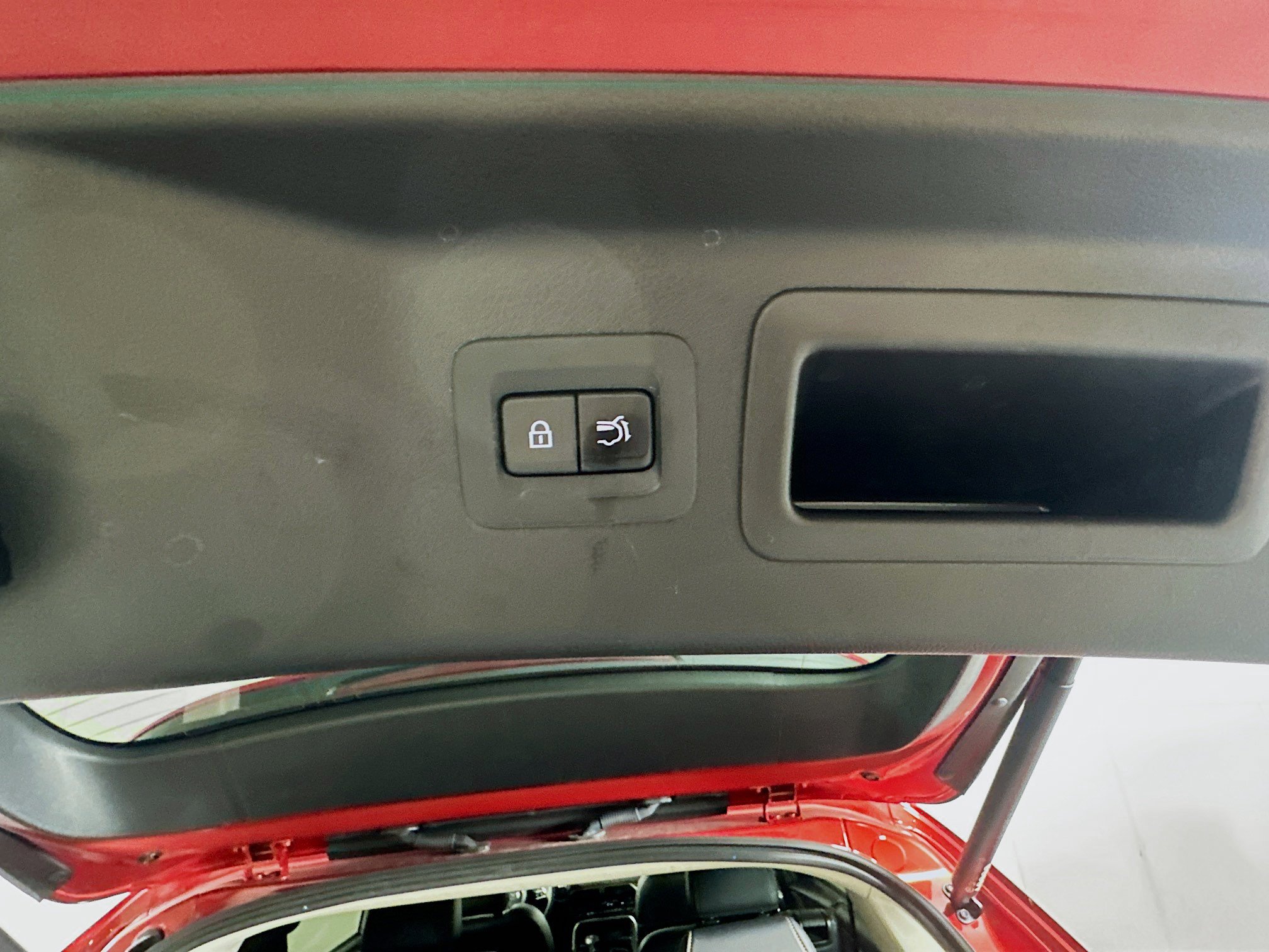 Used 2025 MAZDA CX-90 3.3 Turbo w/ Premium Sport Pkg image 33