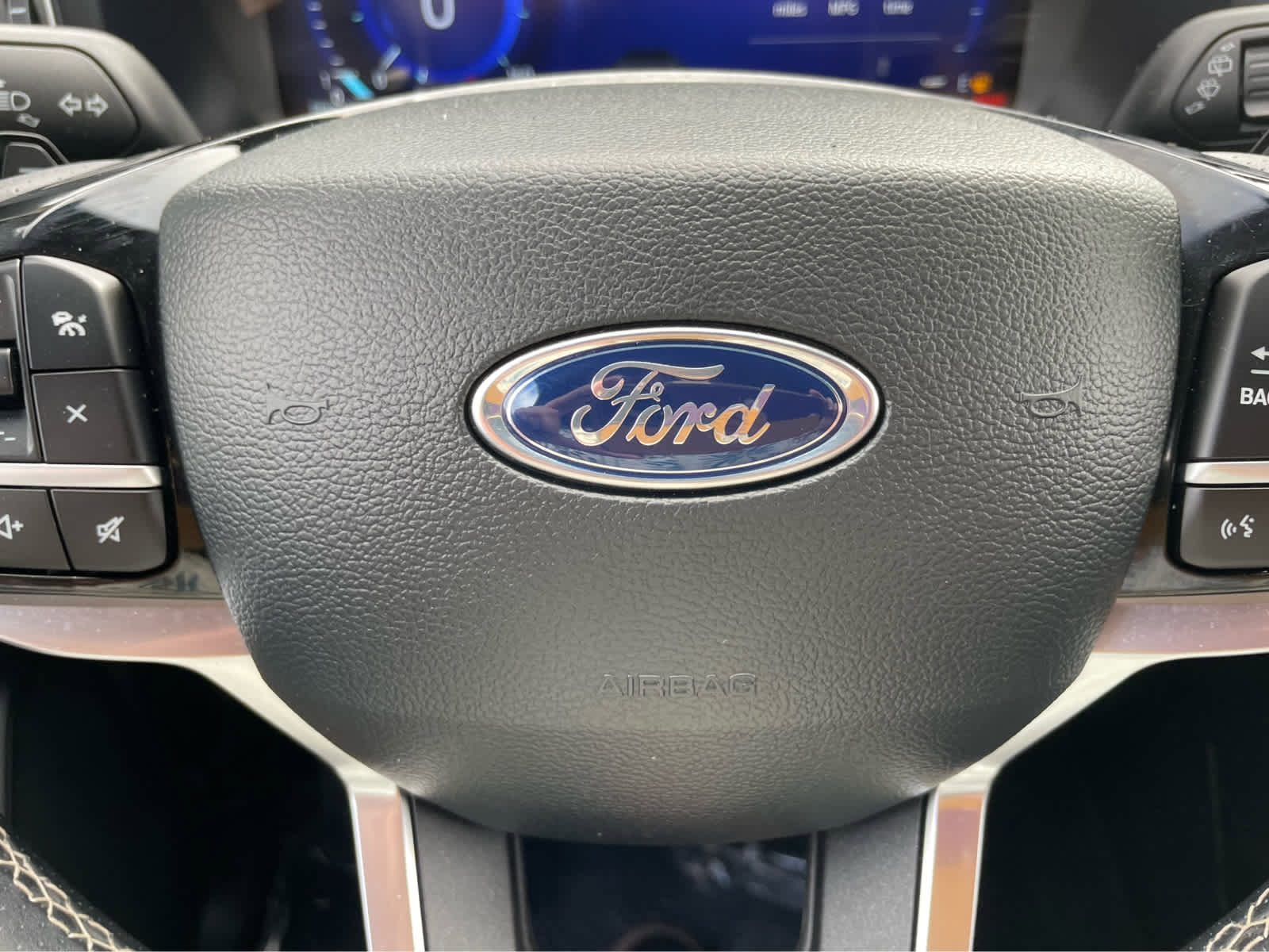 Used 2023 Ford Explorer ST w/ Equipment Group 401A image 18