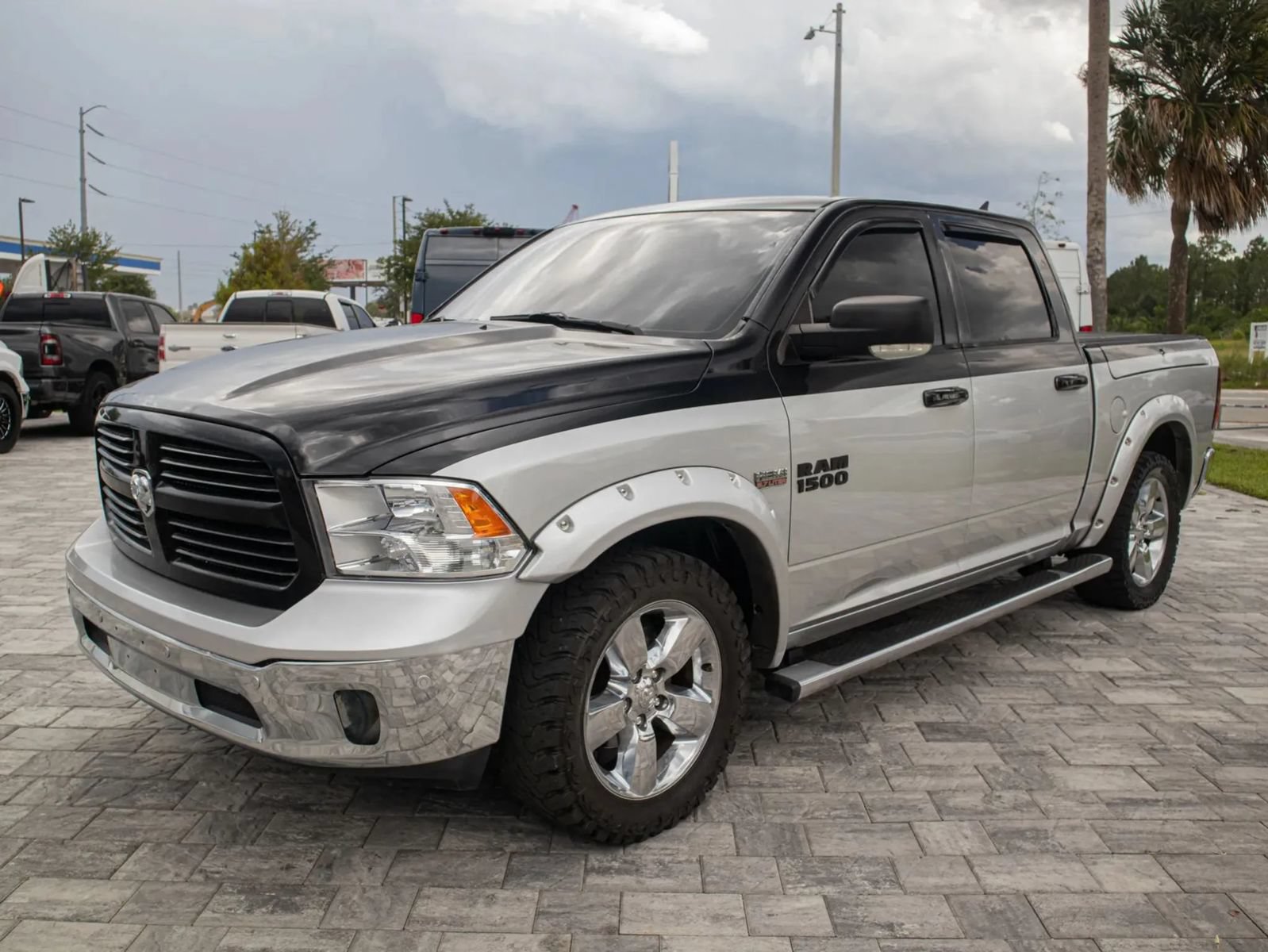 Used 2016 RAM 1500 Big Horn RWD image 3