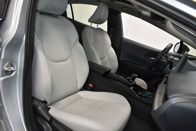 Used 2024 Toyota Prius XLE AWD/4WD image 30