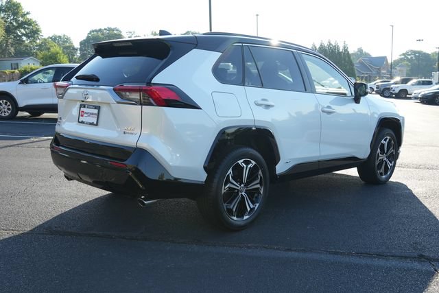 Used 2025 Toyota RAV4 XSE w/ Premium Package AWD/4WD image 9