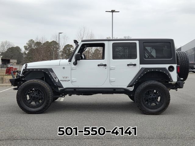 Used 2017 Jeep Wrangler Unlimited Sahara image 2