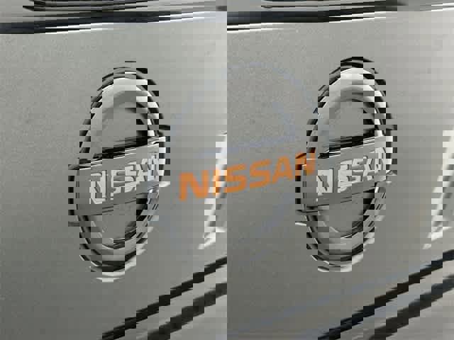 Used 2021 Nissan Titan PRO-4X w/ Pro-4x Convenience Package image 29