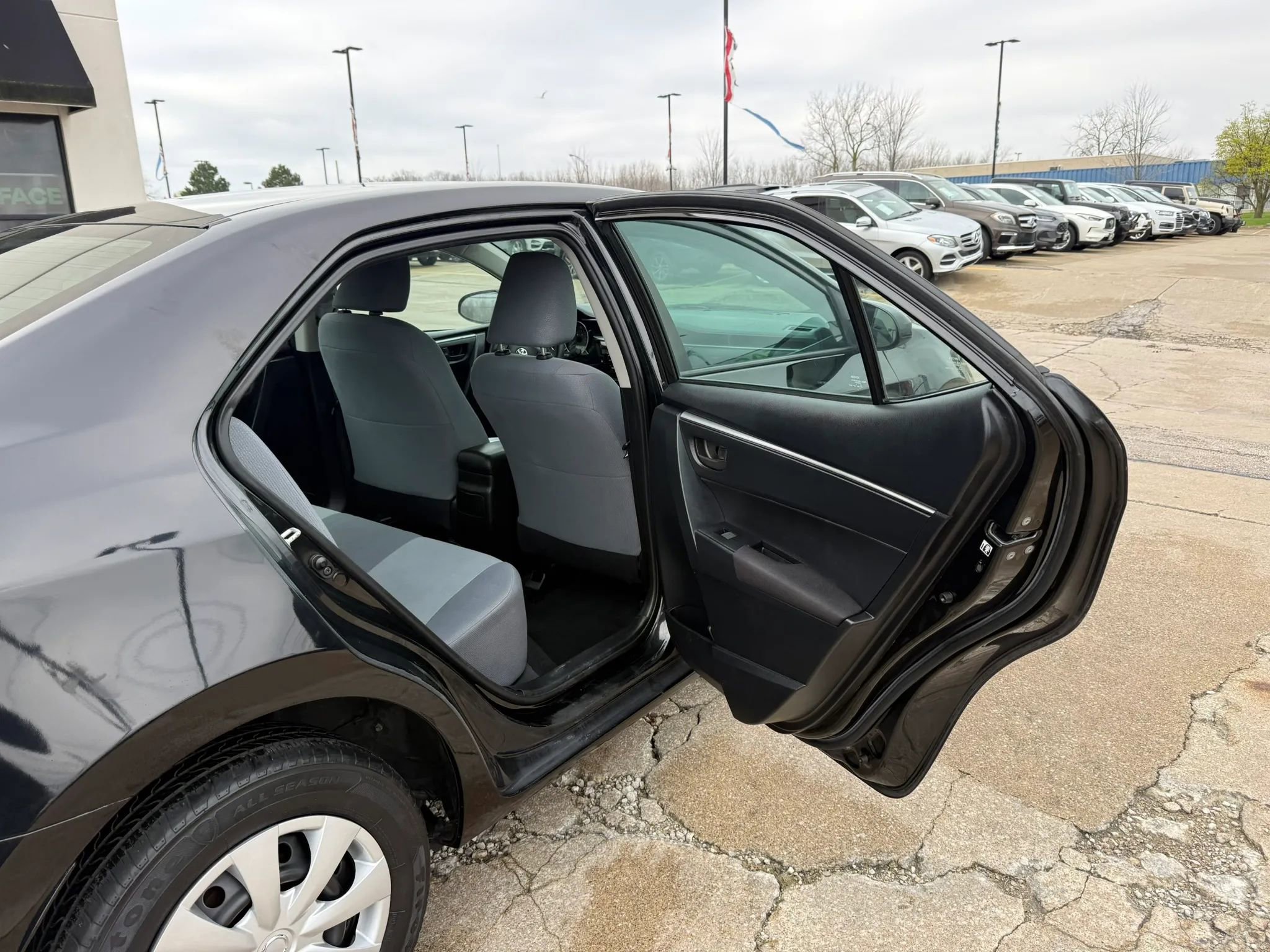 Used 2014 Toyota Corolla L FWD image 19