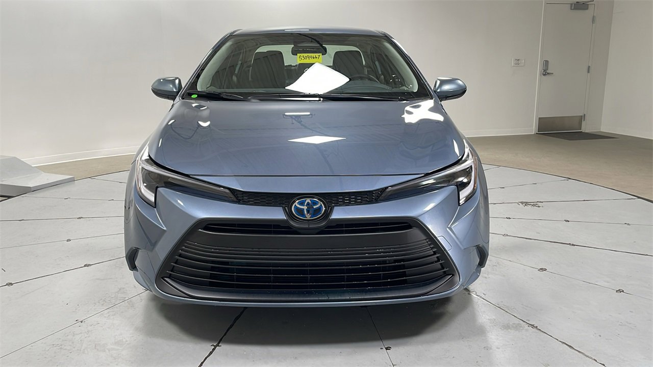New 2025 Toyota Corolla LE video 2