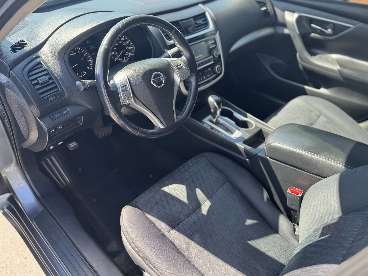 Used 2018 Nissan Altima 2.5 SV FWD image 8