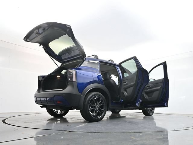 Used 2026 Nissan Kicks SR w/ SR Premium Package AWD/4WD image 40