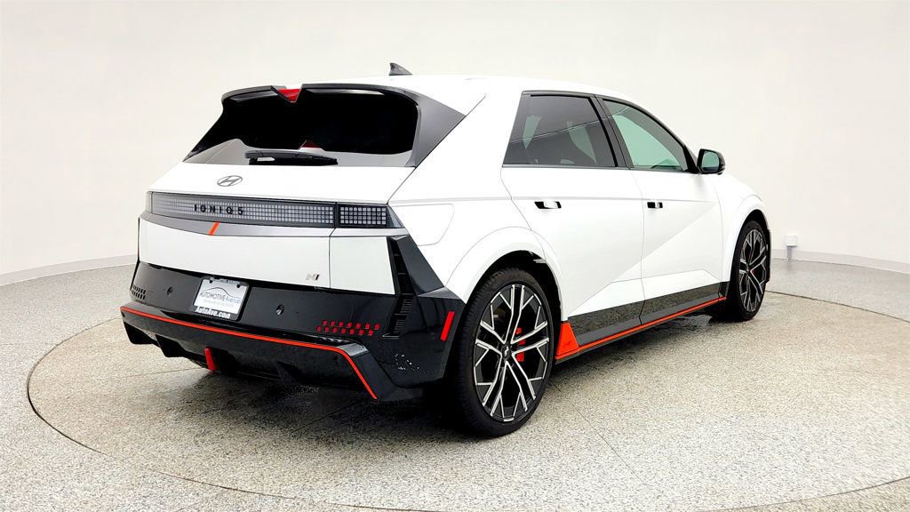 Used 2025 Hyundai Ioniq 5 N image 5